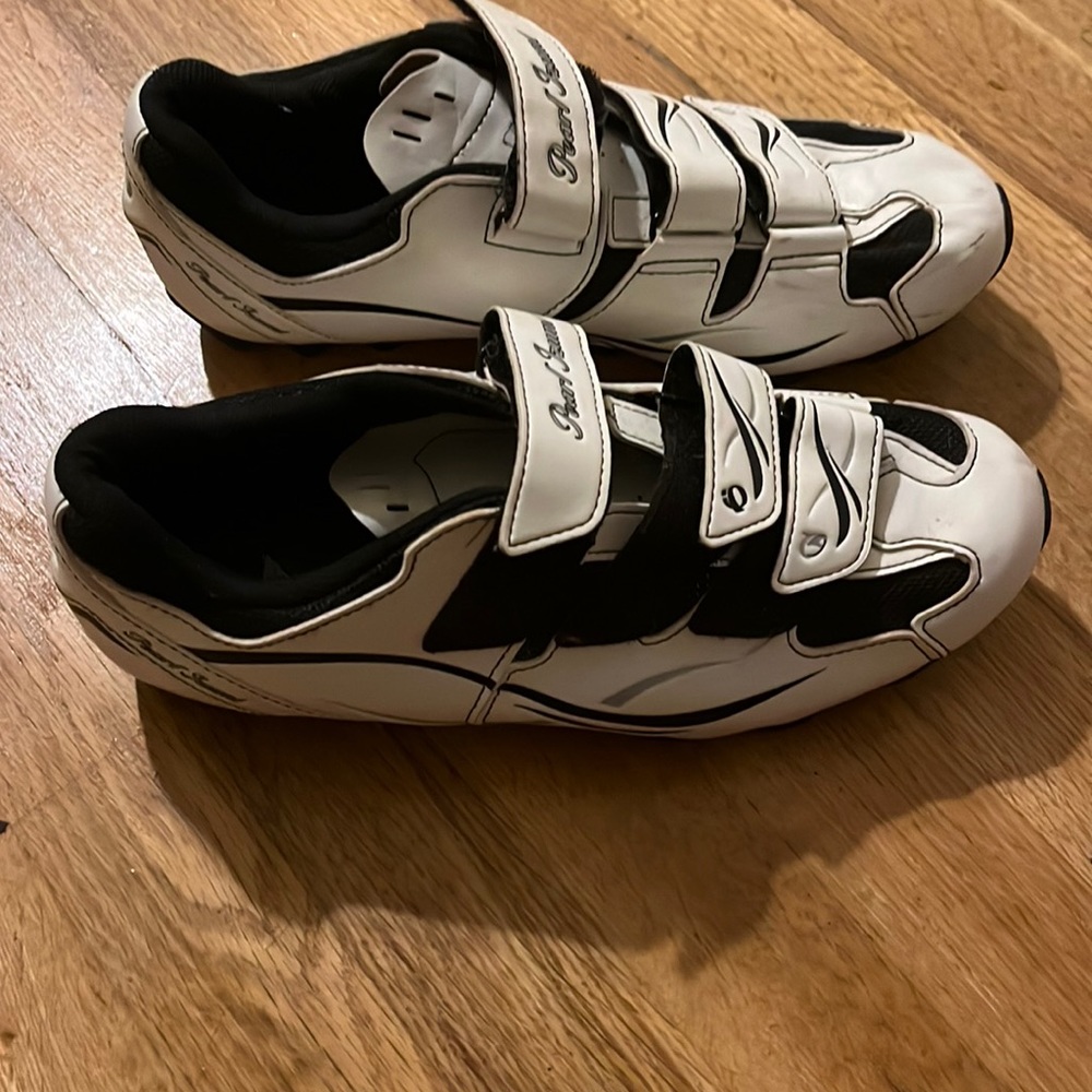 Pearl Izumi all road spd clip shoes